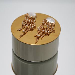 PENDIENTES MEDUSA NACAR